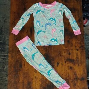 VGUC Little Sleepies 2T Dolphin print 2pc bamboo long sleeve and pant set girl